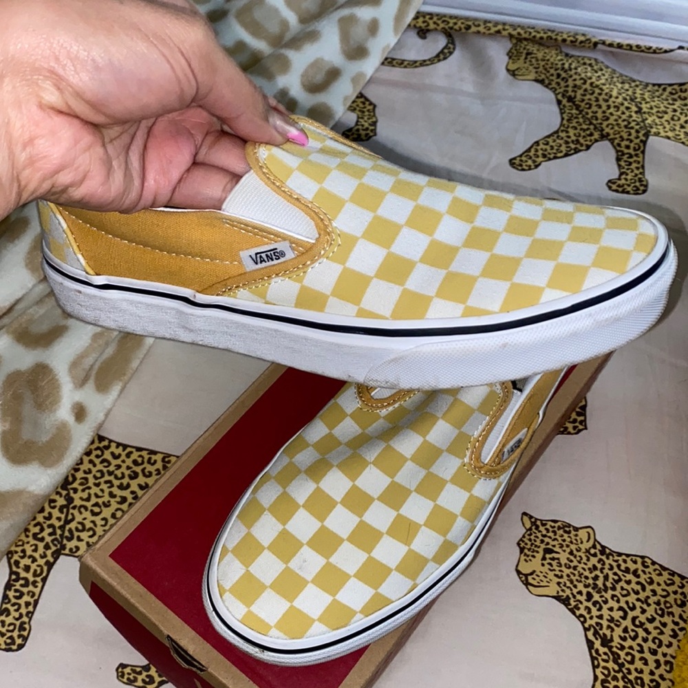 CLASSIC SLIP ON CHECKERBOARD VANS